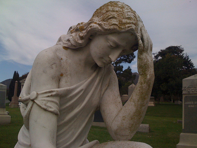 Holy Cross Cemetery, Colma